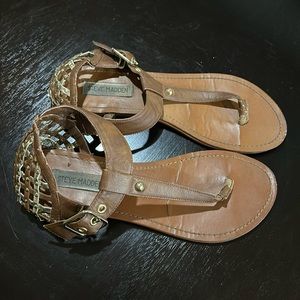 Steve Madden Gold & Brown Woven Thong Sandals
